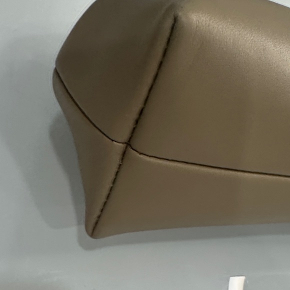 Cult Gaia tan Una clutch with Gold beaded handle - BRAND NEW WITH DUST BAG - Picture 9 of 13